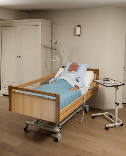 Ampli Plus prémium betegágy fa korláttal