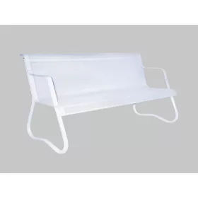   Várótermi pad 4 üléses perforált fém karfás / 16.24 karfás